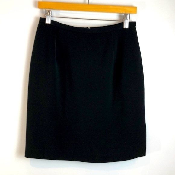🌼2 for $30🌼 Michele Classic Vintage Black Skirt- Side Slit 8 - Picture 1 of 8